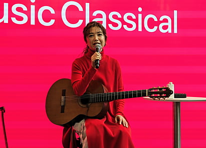 Apple Music Classical 村治佳織