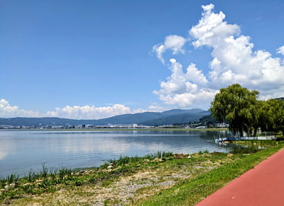 諏訪湖