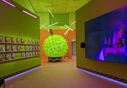 東京都現代美術館 FAMEME THORNITURE